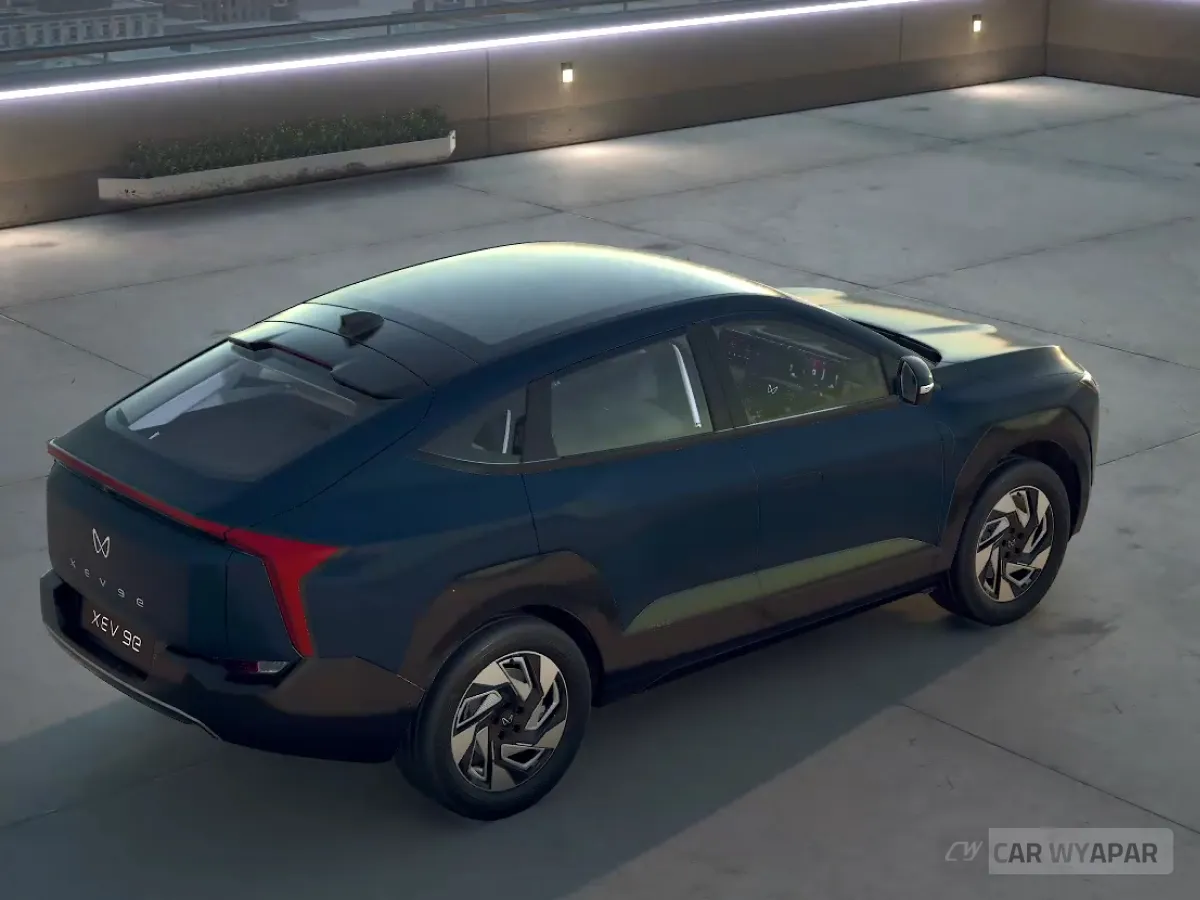 Mahindra XEV 9e Pack Two 7.2 kW Charger